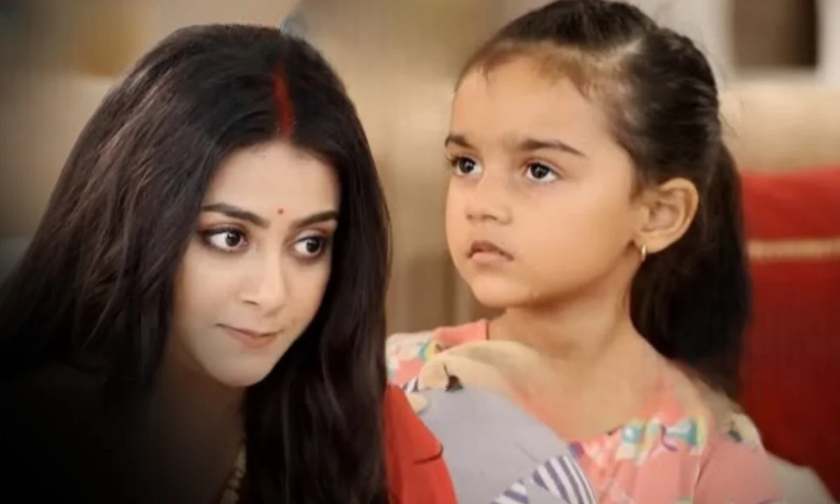 জি বাংলা, বাংলা ধারাবাহিক, বাংলা টেলিভিশন, কে প্রথম কাছে এসেছি, কে প্রথম কাছে এসেছি আজকের পর্ব, কে প্রথম কাছে এসেছি আজকের পর্ব ২৮ আগষ্ট, মোহনা মাইতি, সায়ন বসু, রাধিকা কর্মকার, Zee Bangla, Bengali Serial, Bengali television, ke prothom kache esechi, ke prothom kache esechi today episode, ke prothom kache esechi today episode 28 August, Mohona Maiti, sayan Bose, Radhika karmakar