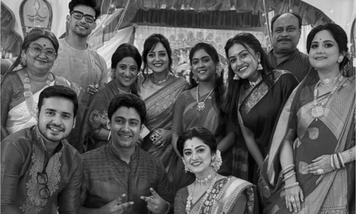 Zee Bangla, Bengali serial, Serial, Bengali television, Kon Gopone Mon Bhesechhe, জি বাংলা, বাংলা সিরিয়াল, সিরিয়াল, অভিনেতা, অভিনেত্রী, কোন গোপনে মন ভেসেছে