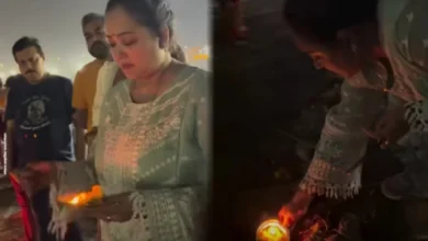 Aparajita Auddy floated lamp in the Ganges