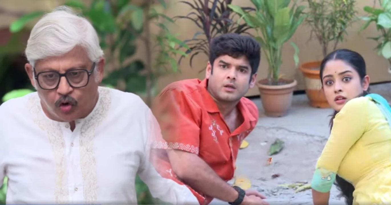 Parineeta, Zee Bangla, Bengali Serial, Bengali Television, Ishani Chatterjee, Uday Pratap Singh, Parineeta New Episode, Parineeta Today's Episode 17 June, Today's Episode, পরিণীতা, জি বাংলা, বাংলা সিরিয়াল, বাংলা টেলিভিশন, পরিণীতা আজকের পর্ব, ঈশানি চ্যাটার্জী, উদয় প্রতাপ সিং, পরিণীতা ১৭ জুন আজকের পর্ব