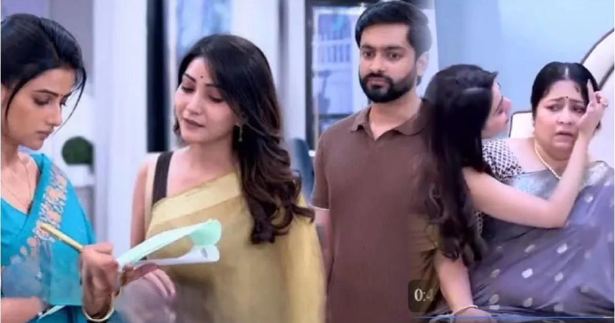 Grihoprobesh, Star jalsha, Bengali Serial, Bengali television, Ushasi Ray, Sushmit Mukherjee, গৃহপ্রবেশ, স্টার জলসা, বাংলা সিরিয়াল, বাংলা টেলিভিশন, গৃহপ্রবেশ, উষসী রায়, সুস্মিত মুখার্জি, Today Episode 28 July, গৃহপ্রবেশ আজকের পর্ব ২৮ জুলাই, গৃহপ্রবেশ আজকের পর্ব