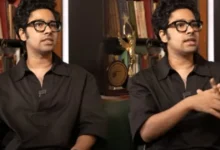 Riddhi Sen, Hamlet play, social media trend, RIP trend, All Eyes On, Bengali theatre, Kaushik Sen, Reshmi Sen, Surangana Bandyopadhyay, post-pandemic Arts, modern society thoughts, Tollywood, ঋদ্ধি সেন, হ্যামলেট নাটক, সোশ্যাল মিডিয়া ট্রেন্ড, বাংলা নাটক, কৌশিক সেন, রেশমি সেন, সুরঙ্গনা বন্দ্যোপাধ্যায়, থিয়েটার, সমাজ সচেতনতা, অতিমারী পরবর্তী নাটক, শিল্প বনাম সমাজ, বর্তমান সমাজ, টলিউড