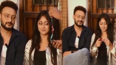 Sushmita tied a rakhi to saheb's hand!