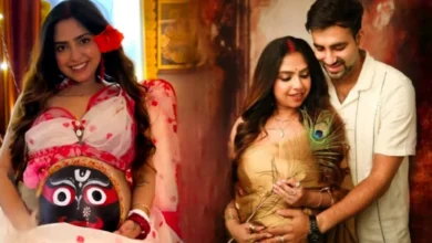Sohini Gangopadhyay, Bengali influencer controversy, Sohini Gangopadhyay viral comment, social media influencer news, pregnancy loss story, Sohini Gangopadhyay video message, Bengali social media news, সোহিনী গঙ্গোপাধ্যায়, সোশ্যাল মিডিয়া ইনফ্লুয়েন্সার বিতর্ক, সোহিনী গঙ্গোপাধ্যায় মন্তব্য, ভাইরাল মন্তব্য, সন্তান হারানোর গল্প, ভিডিও বার্তা সোহিনী, বাংলা সোশ্যাল মিডিয়া