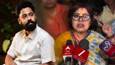Riddhi Sen, Sarbari Mukherjee, Jadavpur University Clash, SFI, ABVP, Tollywood News, Bengali Actor, ঋদ্ধি সেন, শর্বরী মুখোপাধ্যায়, যাদবপুর বিশ্ববিদ্যালয়, টলিউড খবর, বাংলা অভিনেতা